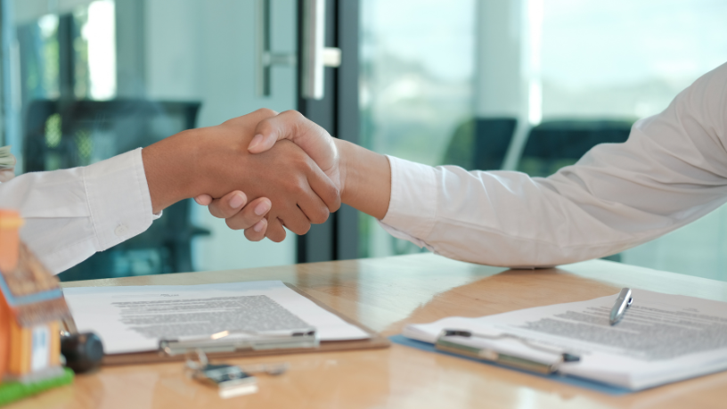 Ediney Jara de Oliveira mostra como acordos comerciais bilaterais e multilaterais podem abrir ou fechar mercados.